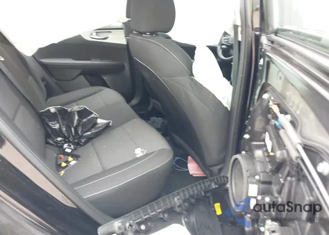 2023 Kia Forte Lx из США, поврежденный, VIN 3KPF24AD6PE579199